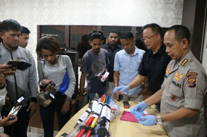 3800f8db-8821-4928-ba48-22e3803206d9