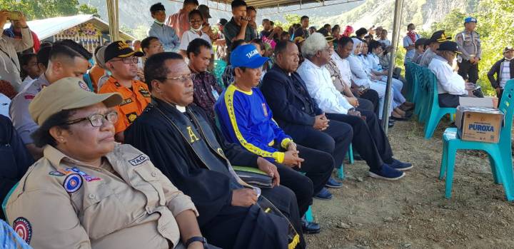 bcbf5696-62cd-4954-a7e5-ab726e502573